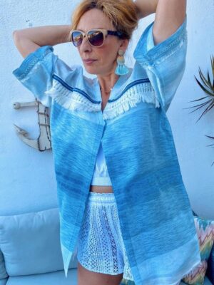 Kimono de seda y algodón en degradé en azul u blanco con flecos