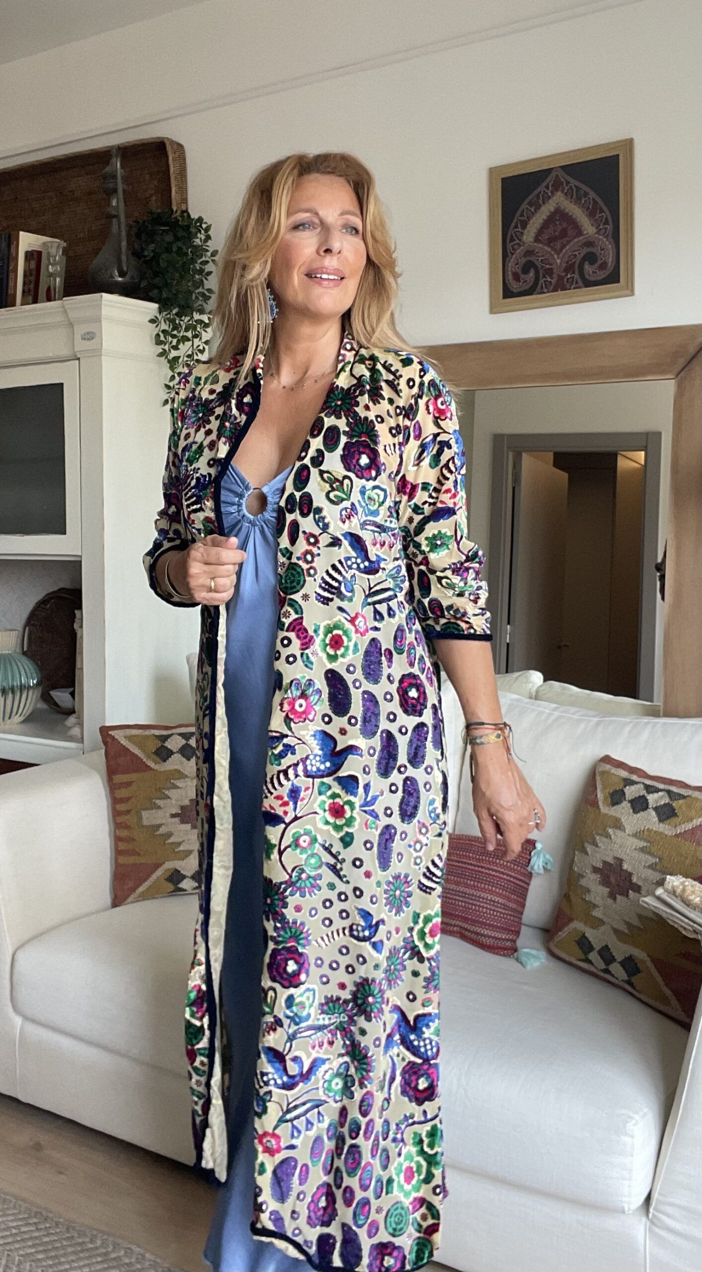 Kimono de fiesta en gasa bordada en terciopelo