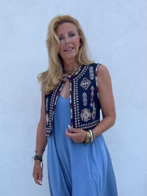 Chaleco mujer azul bordado estilo boho