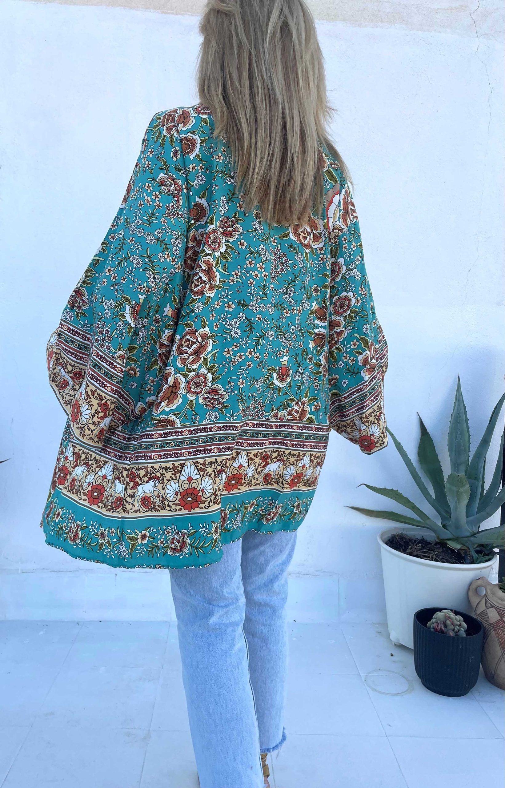 Espalda estampada con greca