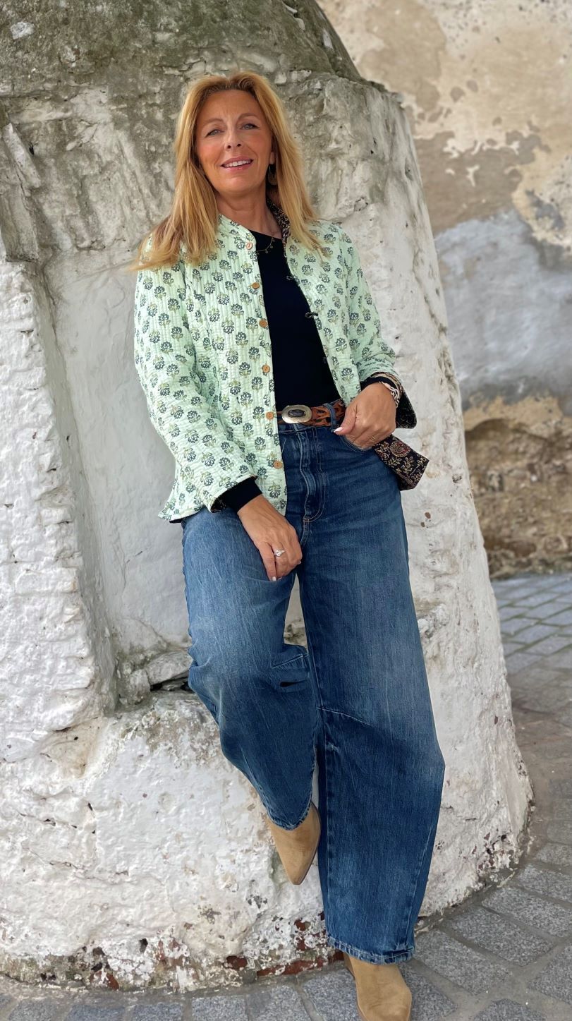 chaqueta de mujer estampada en tonos verde menta