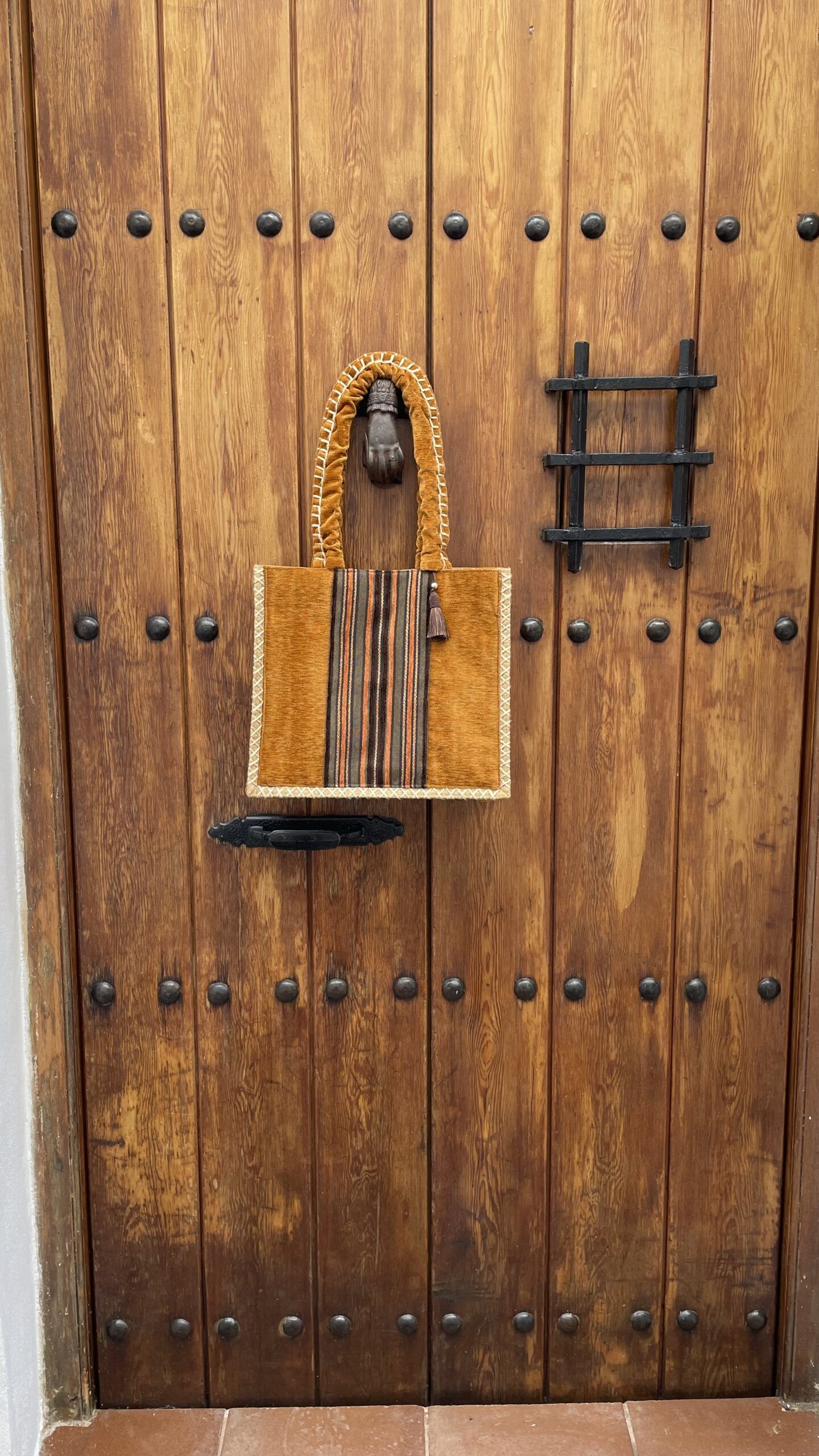 Bolso Tote para ir al trabajo o la iniversidad en tono calabaza