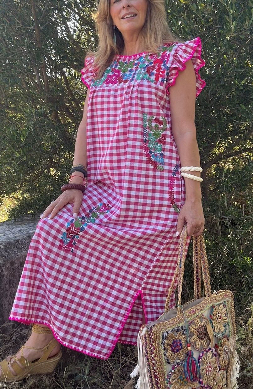 Vestido Vicky bordado rosa