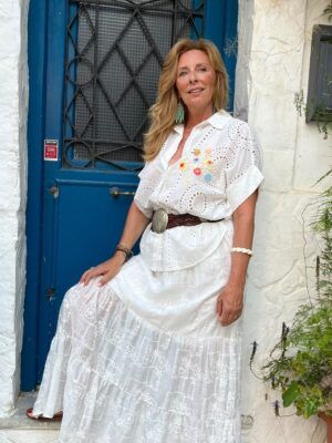 Conjunto falda y blusa en algodón bordado de estilo bohemio