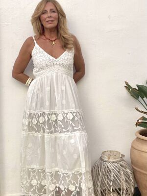 Vestido blanco bordado
